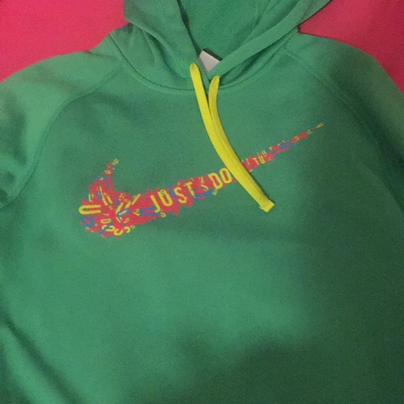 Nike Tops - Nike sweatshirt!